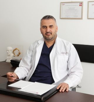 Αγγειοχειρουργός Dr. Ιωάννης Γ. Κωτσικόρης